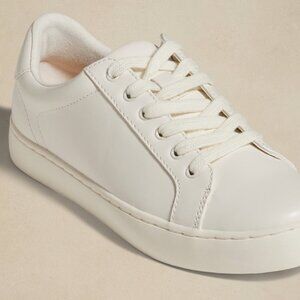 Banana Republic Women's White Lace-up Sneakers Size 9